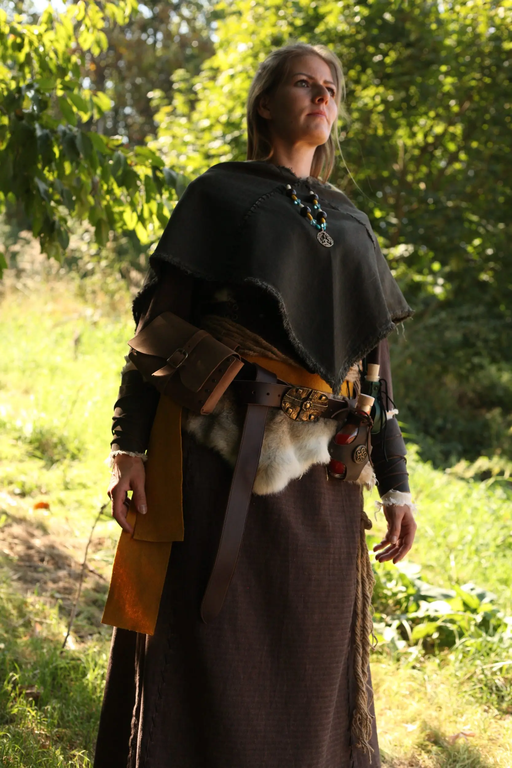 LARP Gewandung Heilerin