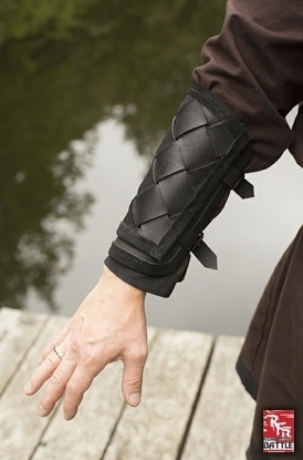 Ready For Battle Armschienen Wikinger schwarz