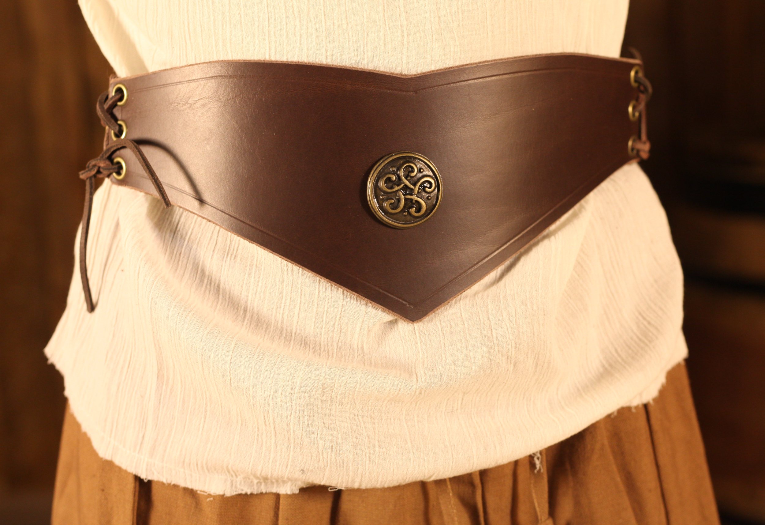 Miedergürtel mit keltischer Niete