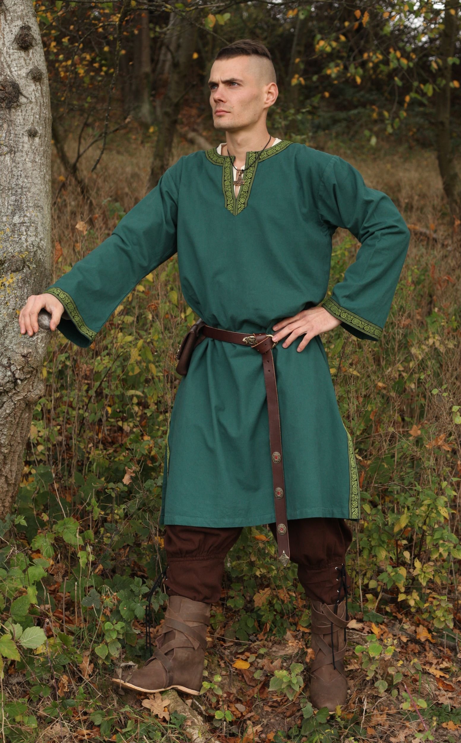 Langarm-Tunika mit Bordüre