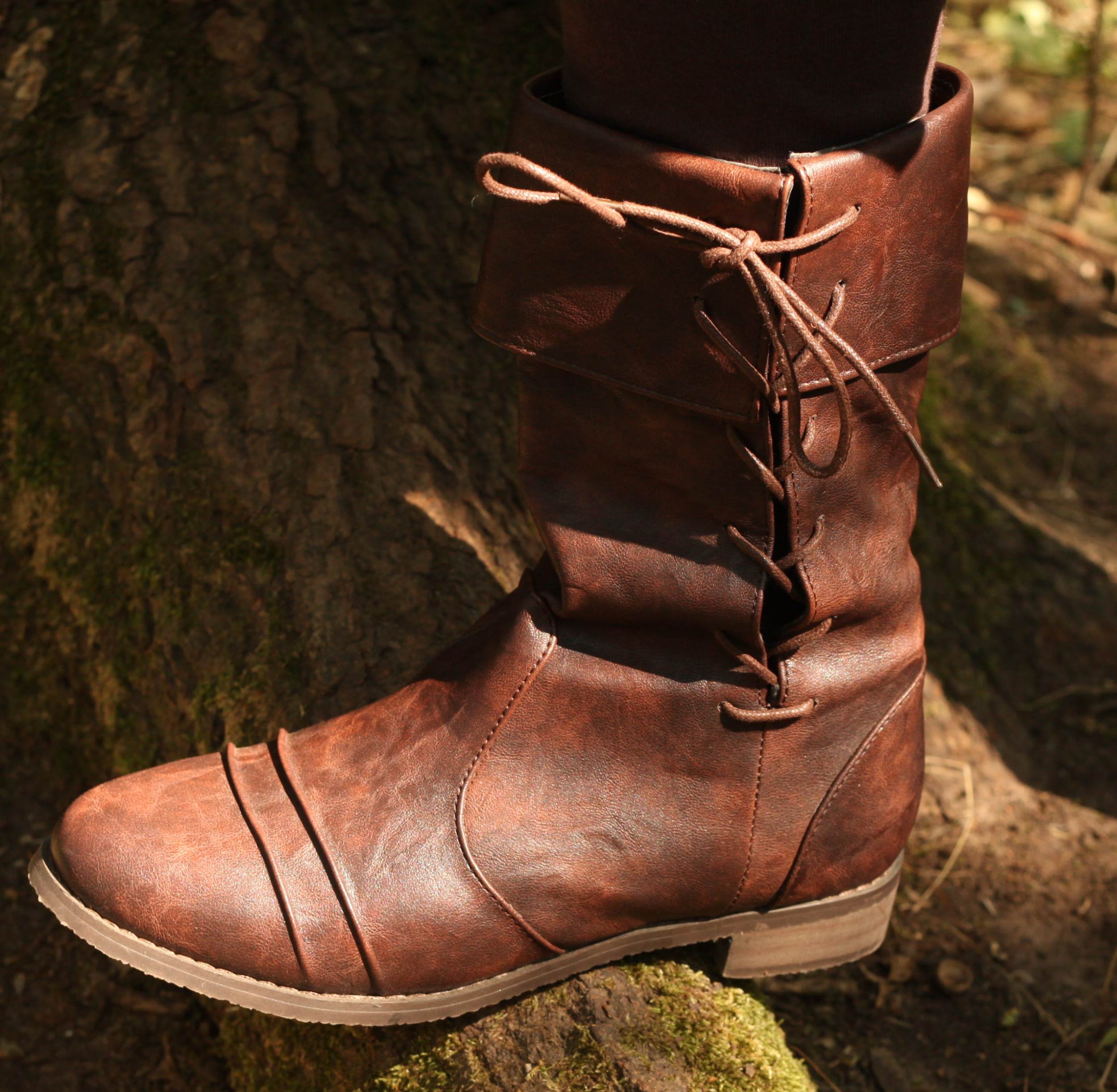 Mittelalterstiefel Räuber braun