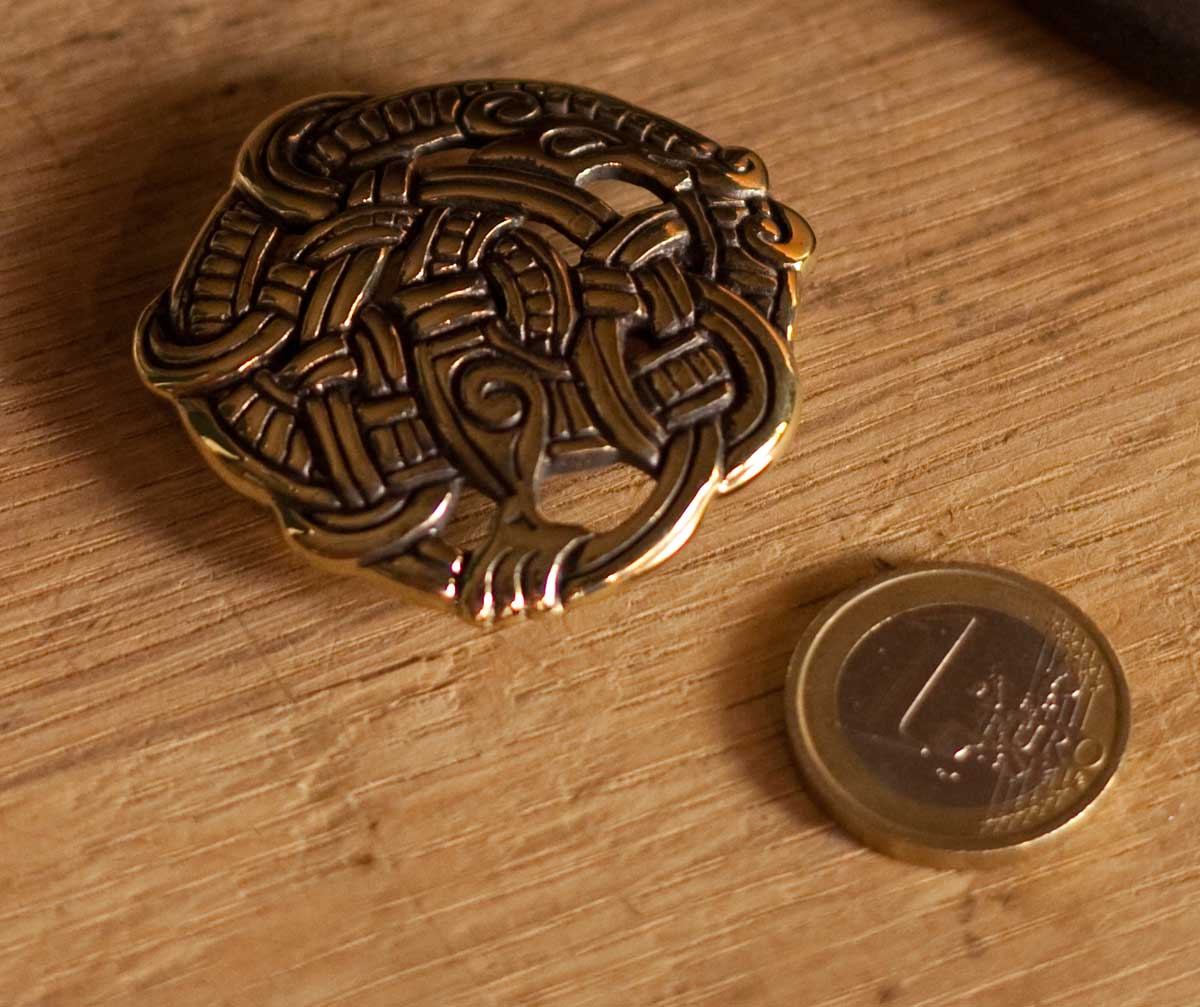 Wikinger-Fibel Urnes