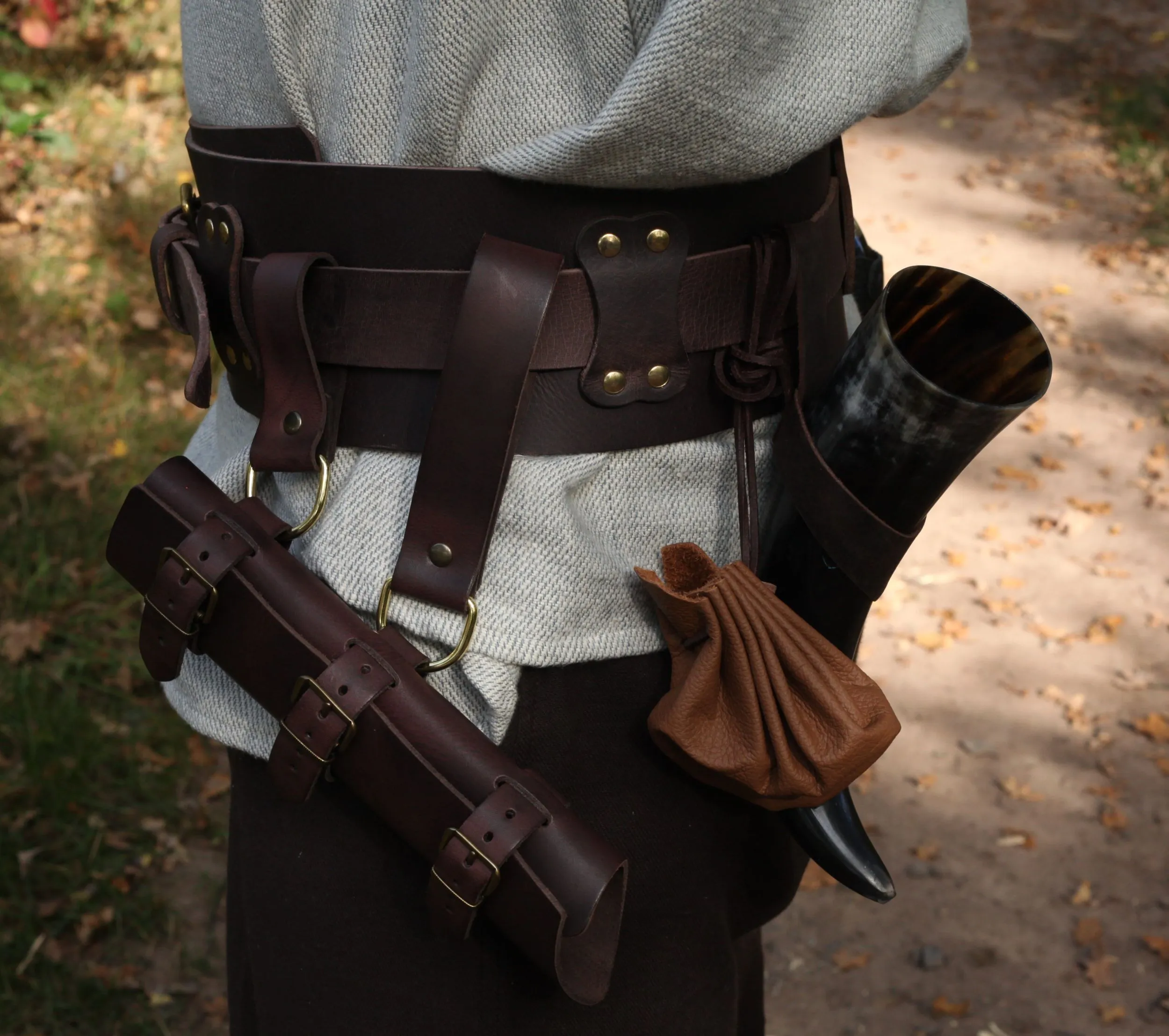 Breiter LARP Heldengürtel aus Leder