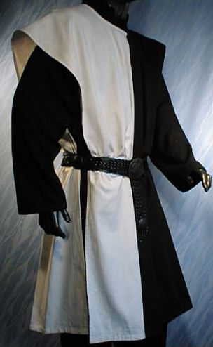 Waffenrock mittig geteilt