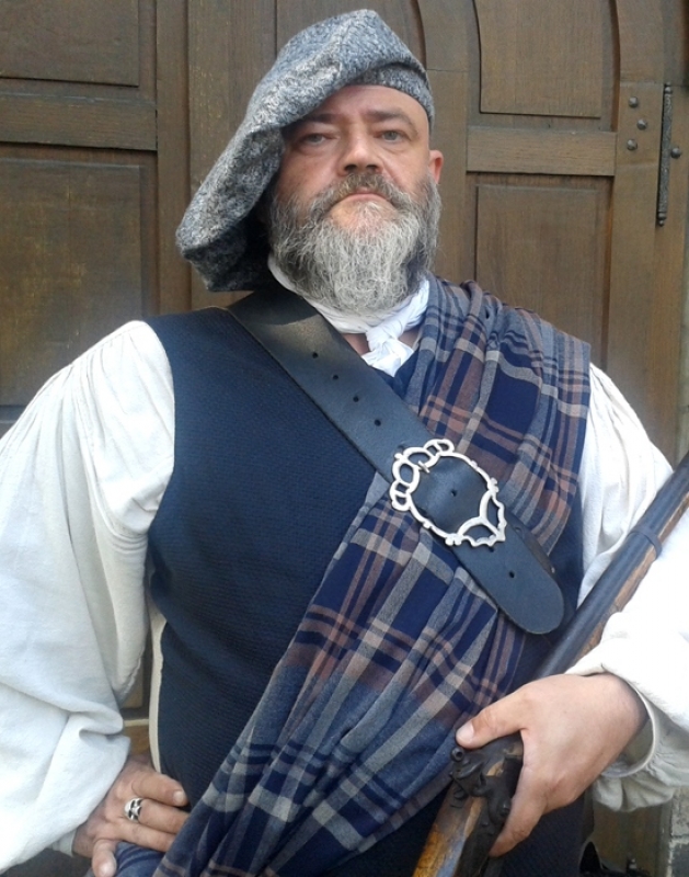 Graues Barett Dougal