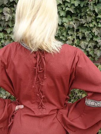 Mittelalterkleid mit seitlicher Schnürung