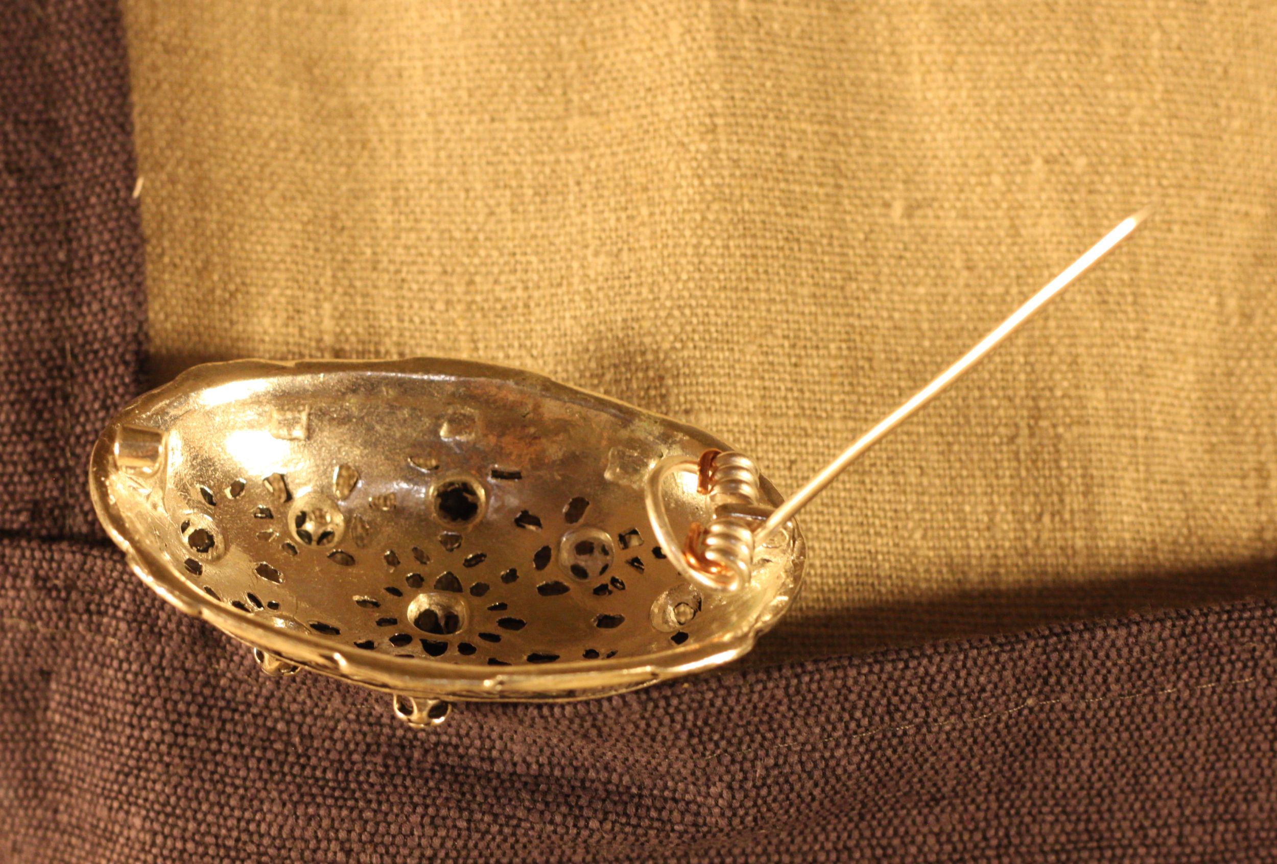 Wikinger Ovalfibel - Schalenfibel, versilbert