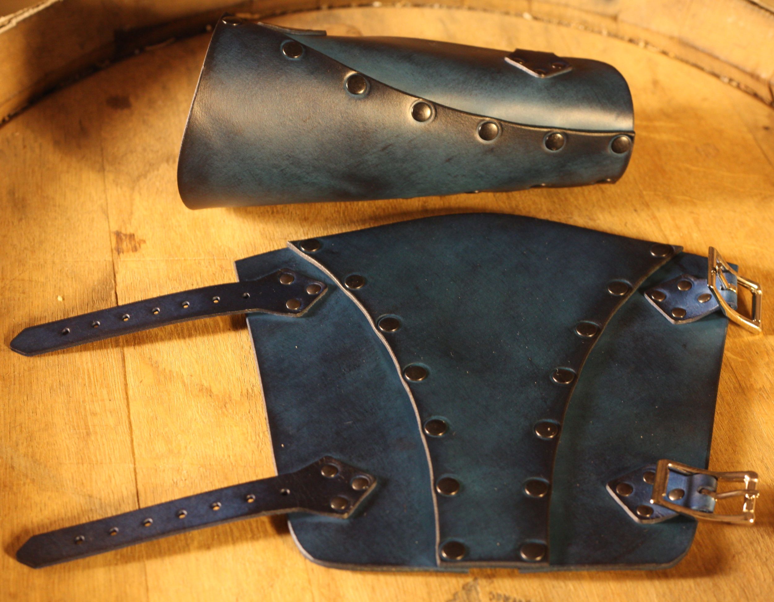 LARP Lederarmschienen Söldner