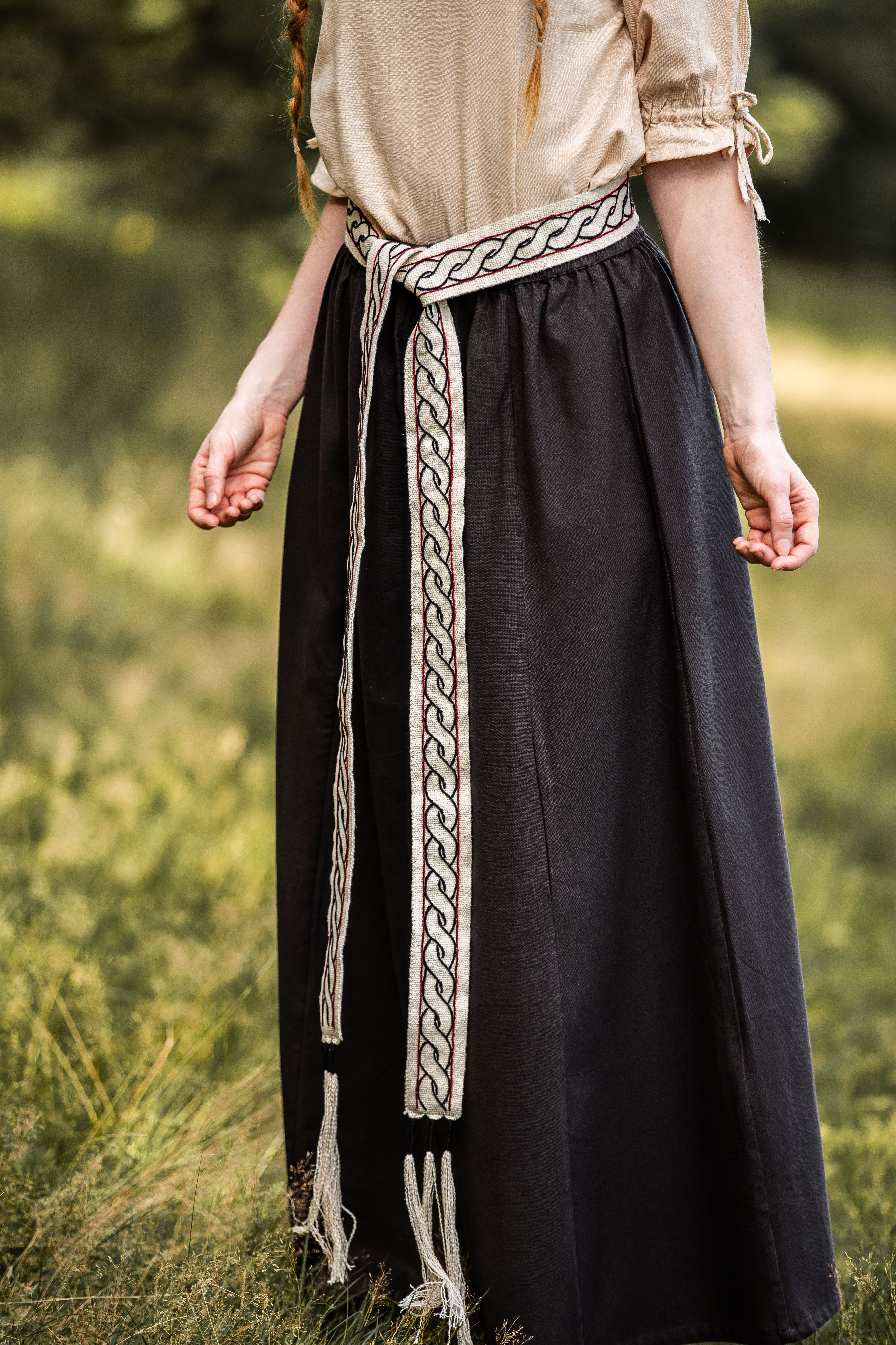 Stoffgürtel im Wikingerstil mit Stickerei