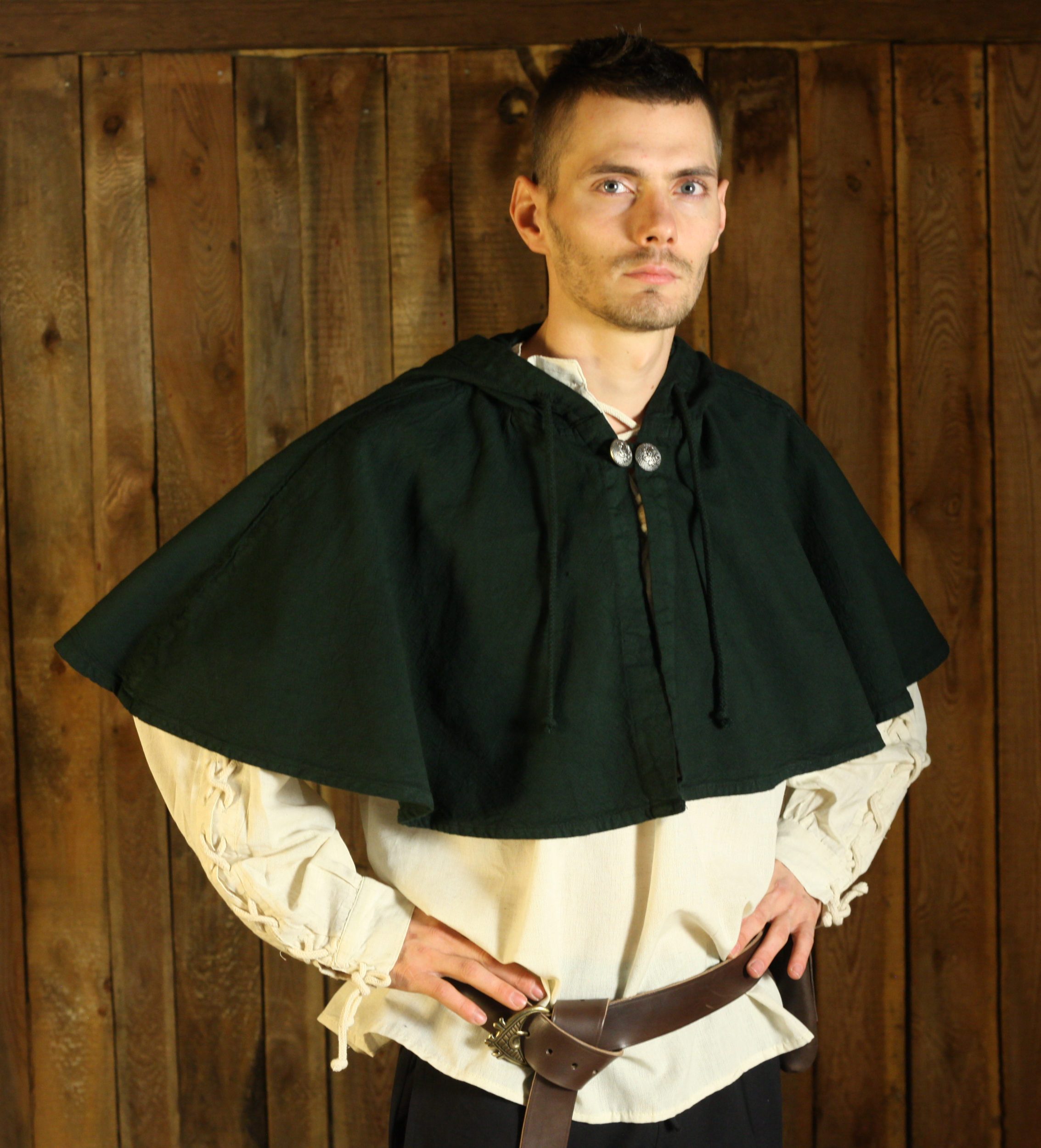 Gugel mit langer Kapuze