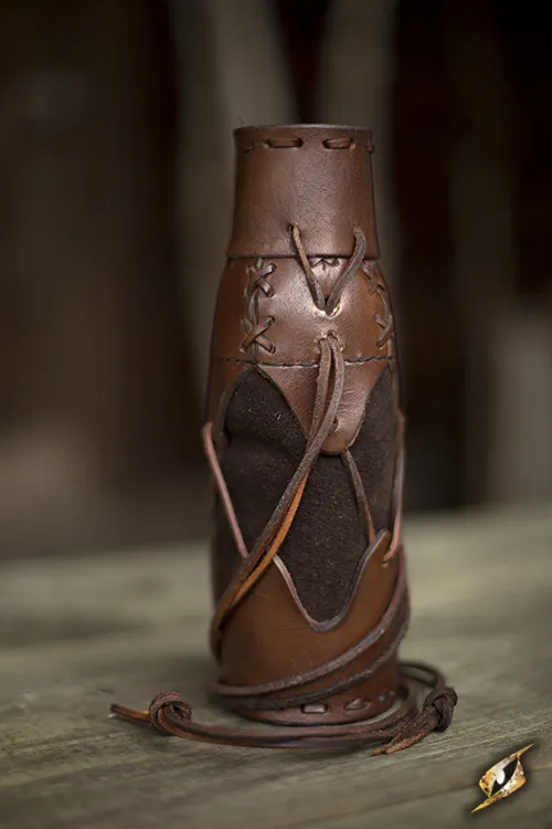 Flaschenhalter aus Leder, braun