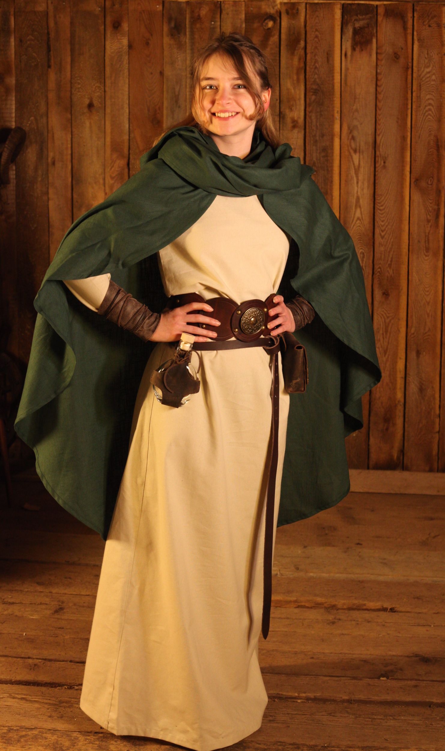 LARP Umhang aus Leinen mit Schal