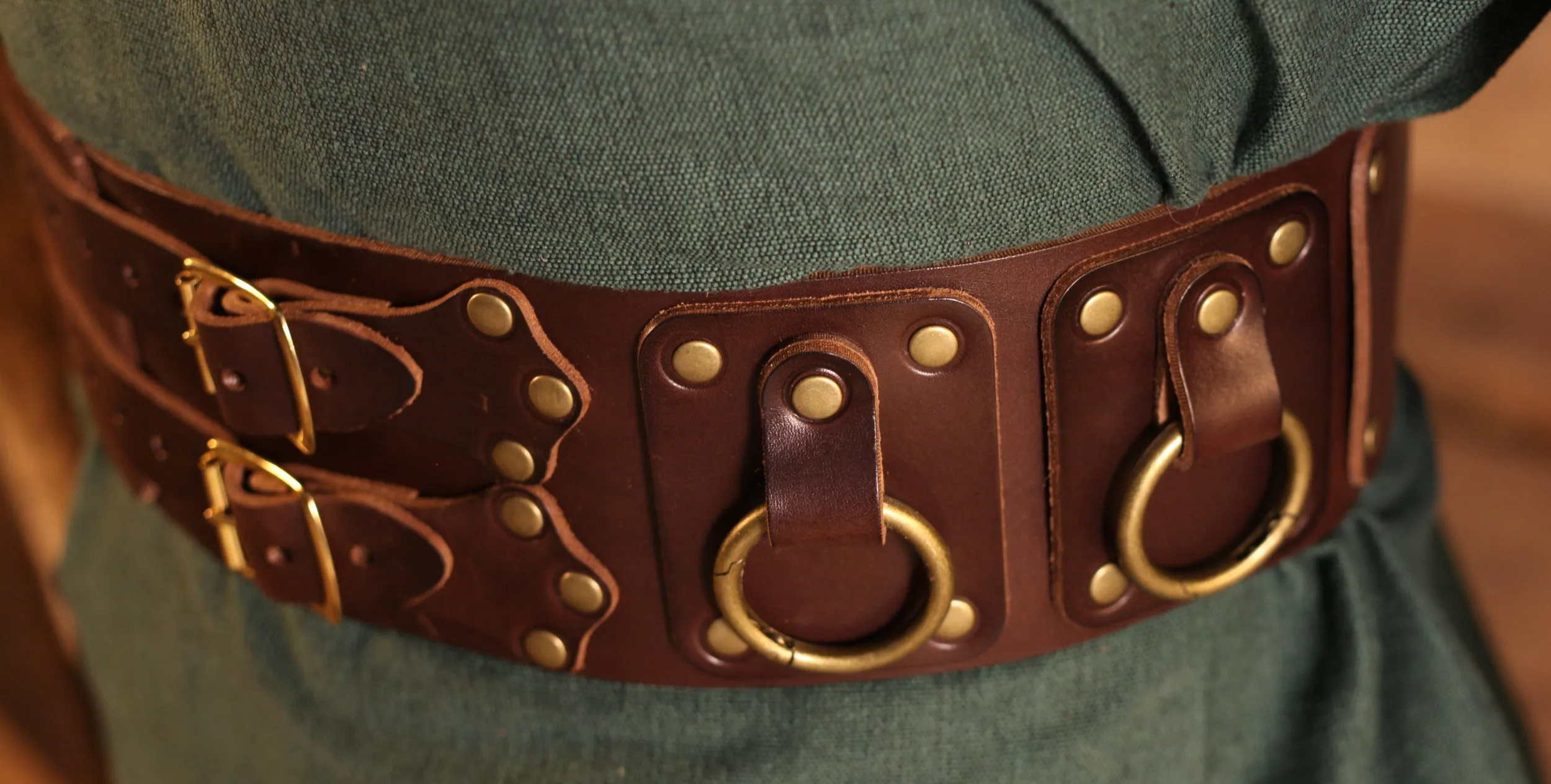 Breitgürtel aus Leder, 10cm, mit Ringen