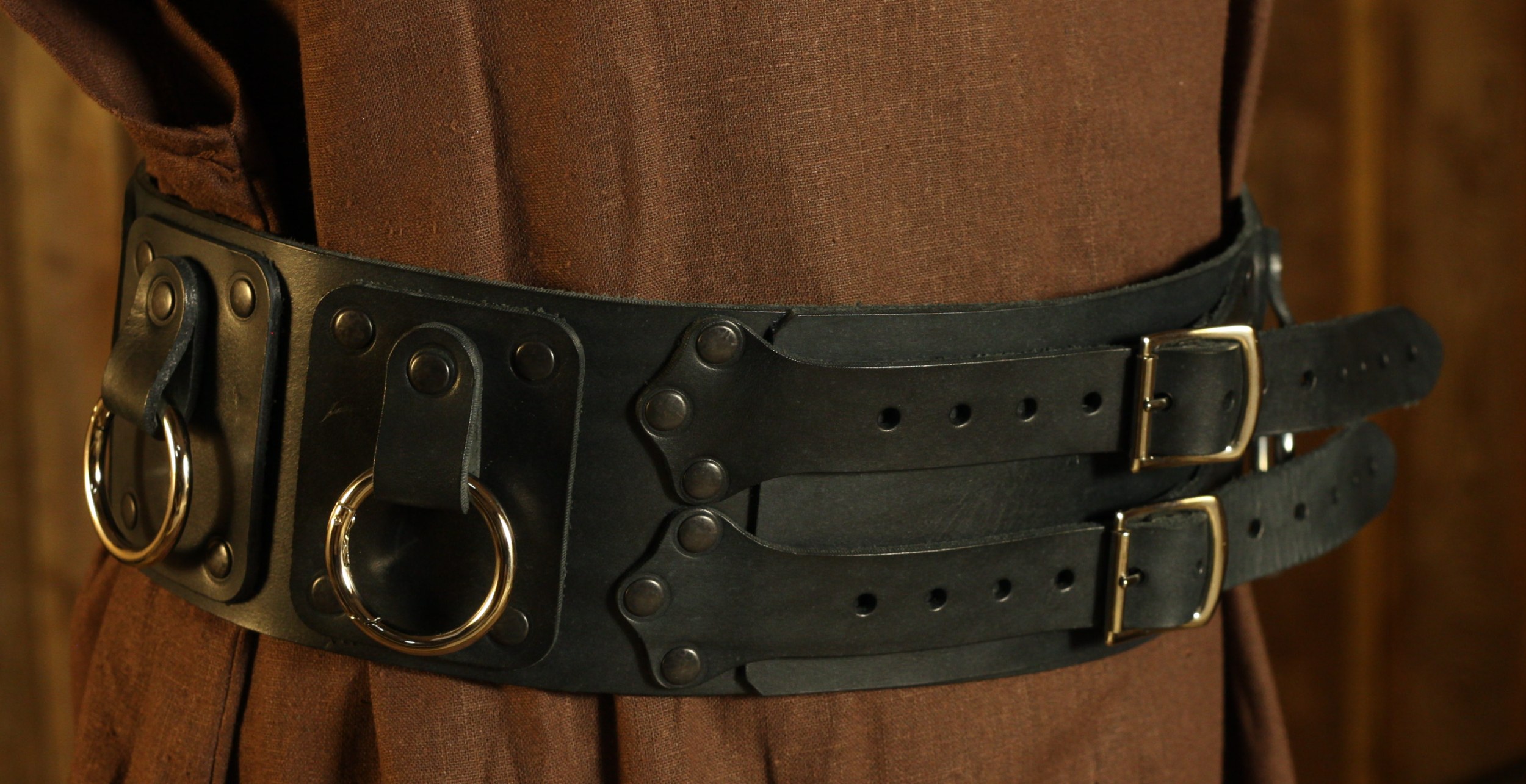 Breitgürtel aus Leder, 10cm, mit Ringen