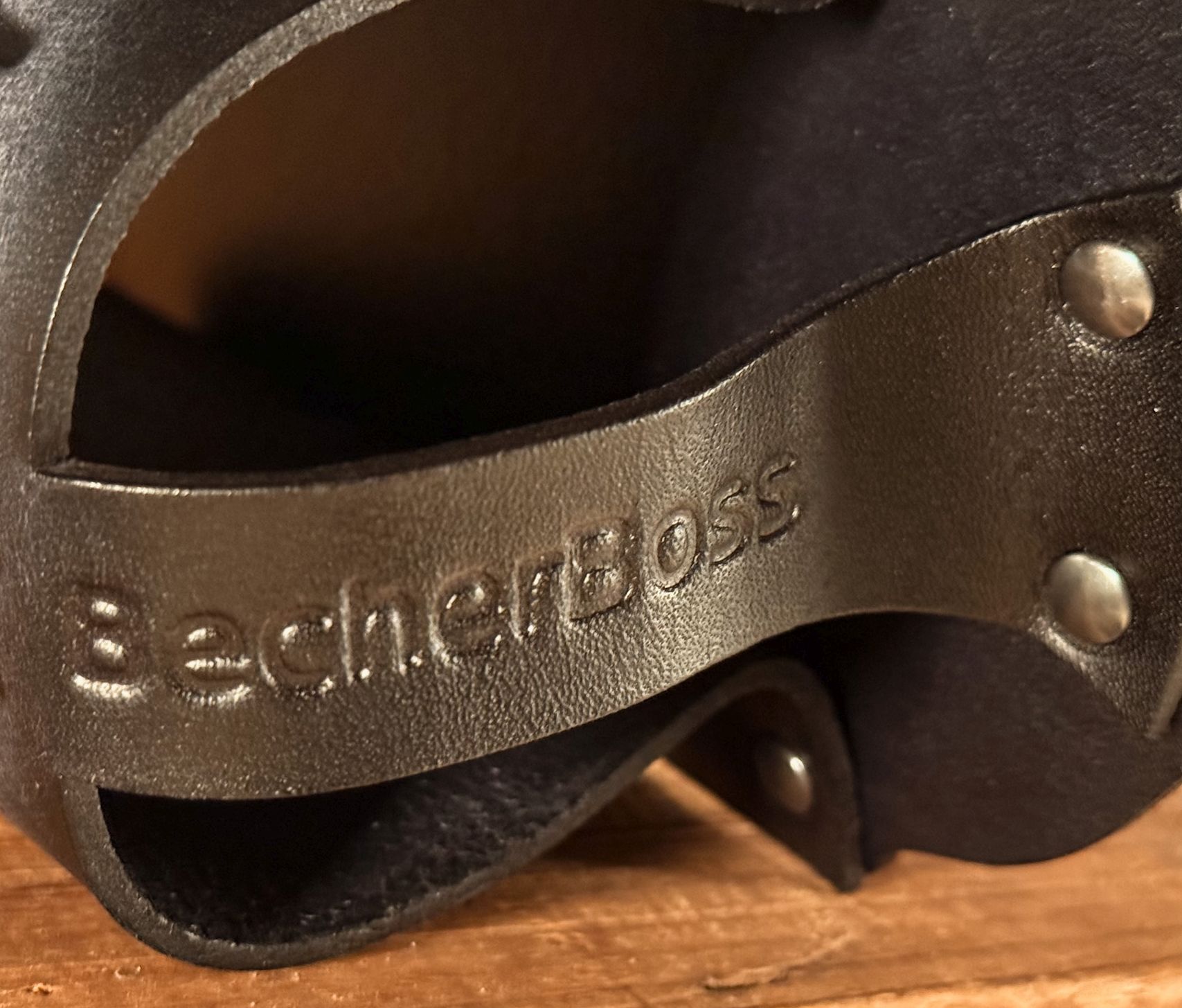 BecherBoss Getränkehalter Totenkopf 06 schwarz