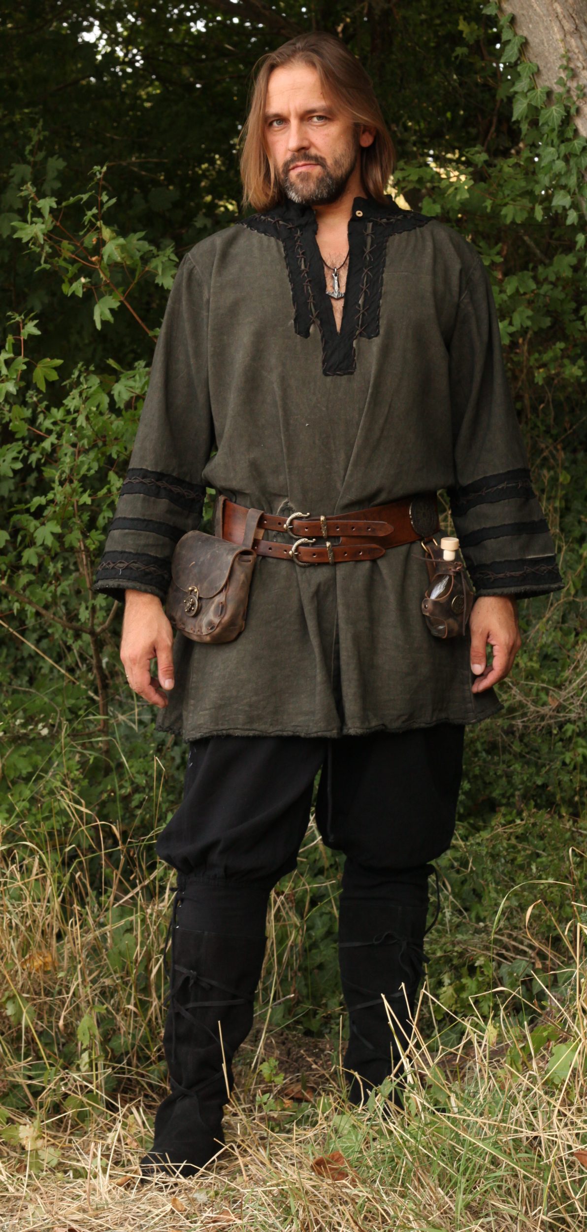 Mittelalterliche Tasche mit Drehverschluss