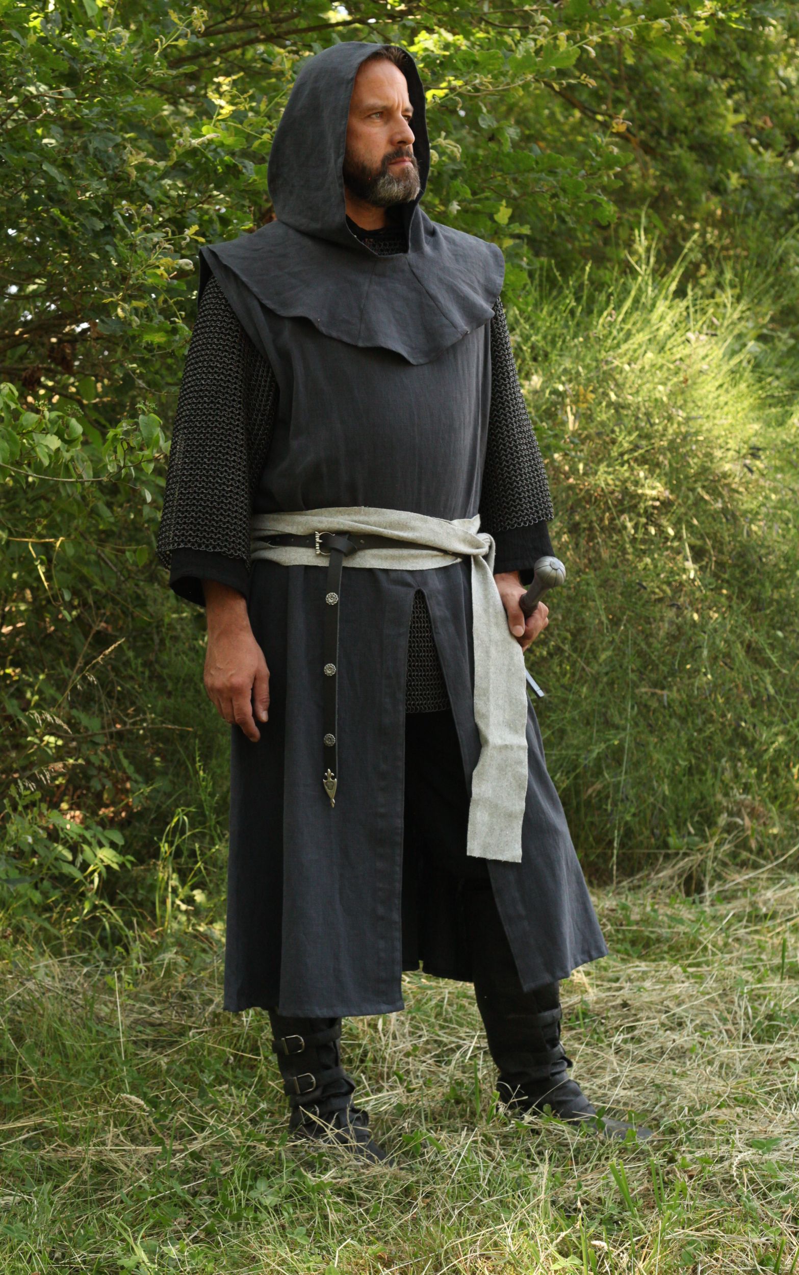 Ritterlicher Waffenrock aus Leinen, viele Farben