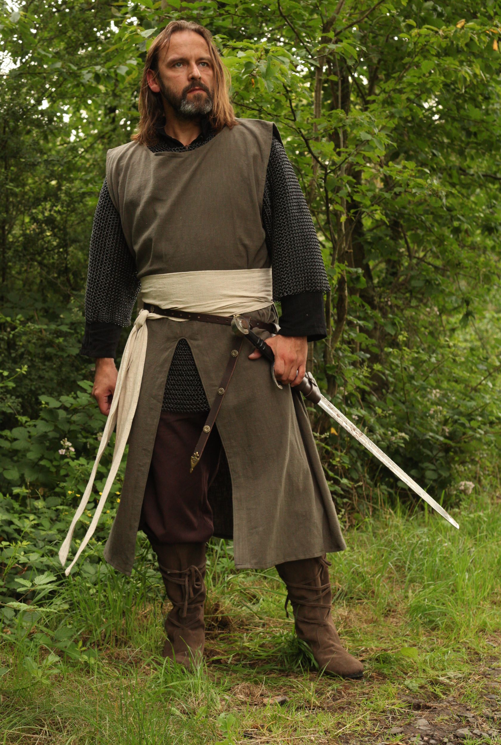 Ritterlicher Waffenrock aus Leinen, viele Farben