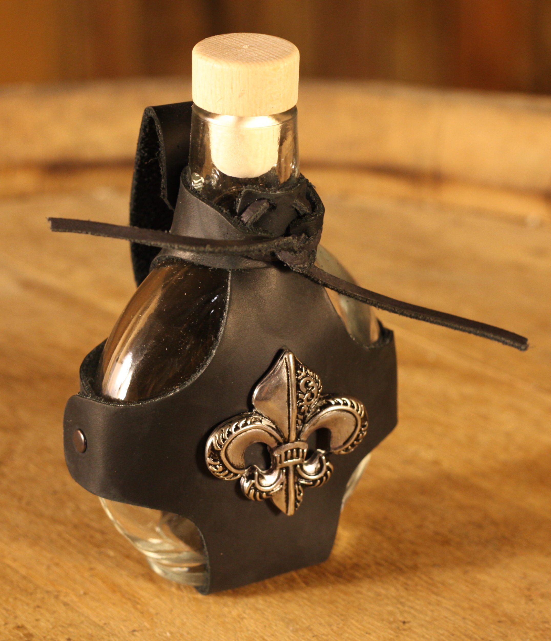 Flachmann mit Halter, 200ml, Französische Lilie