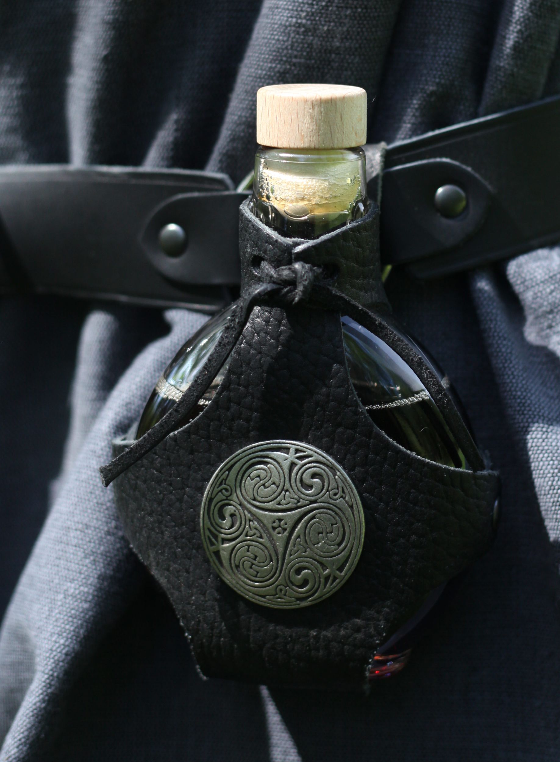 Feldflasche Flachmann mit Halter 0,2l