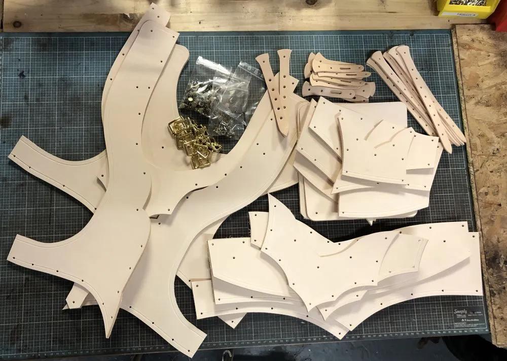 LARP Lederrüstung Draco Bausatz DIY