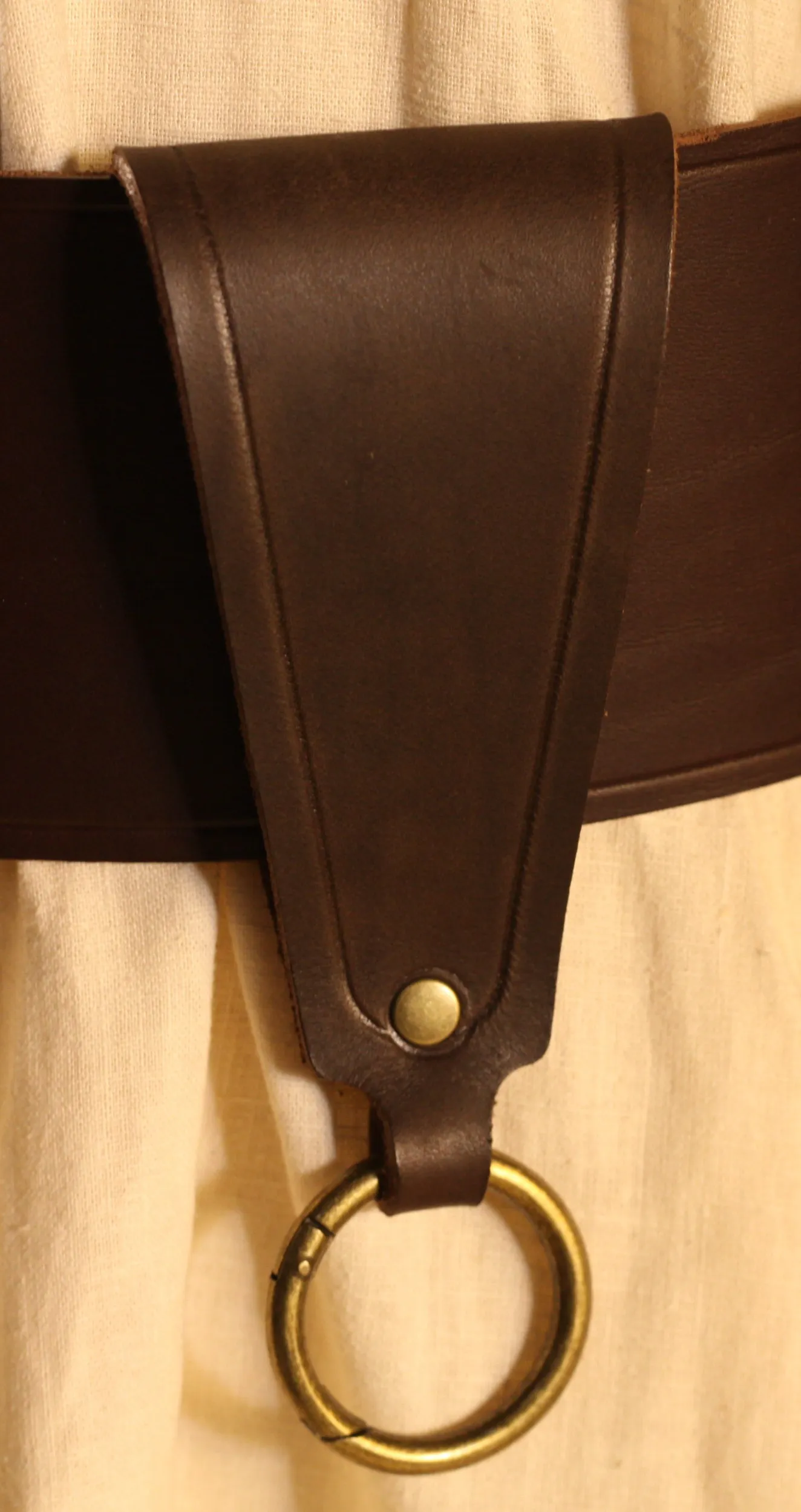 Gürtelschlaufe für Breitgürtel mit Ring